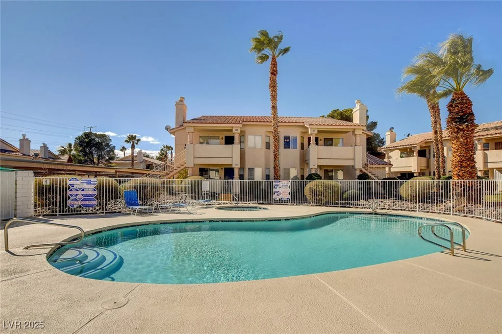 1329 Pinto Rock, Las Vegas, NV 89128