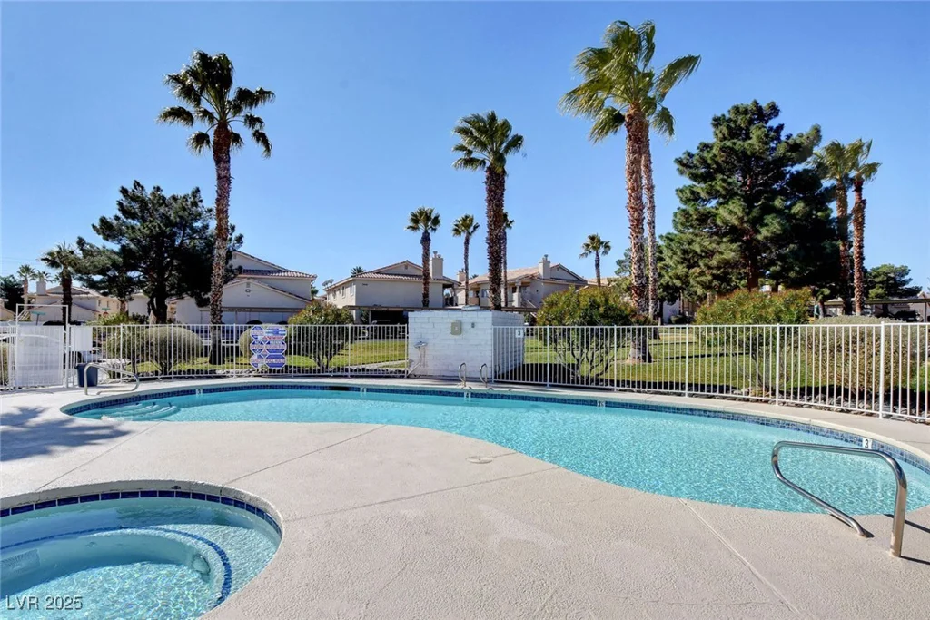 1329 Pinto Rock, Las Vegas, NV 89128