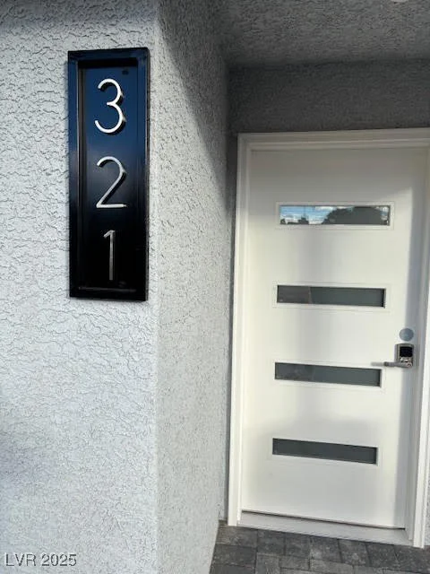 321 Beaumont, Las Vegas, NV 89106