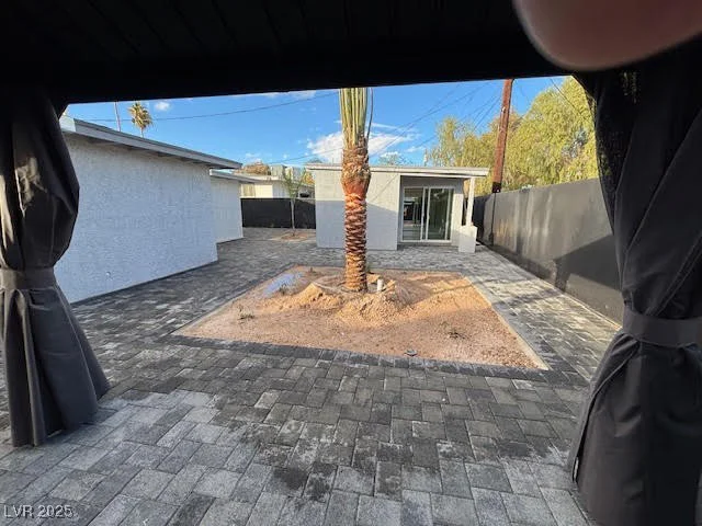 321 Beaumont, Las Vegas, NV 89106