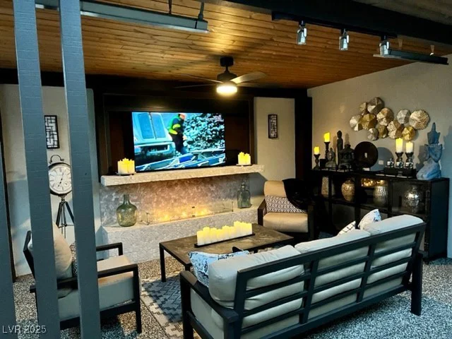 8175 Arville, Las Vegas, NV 89139
