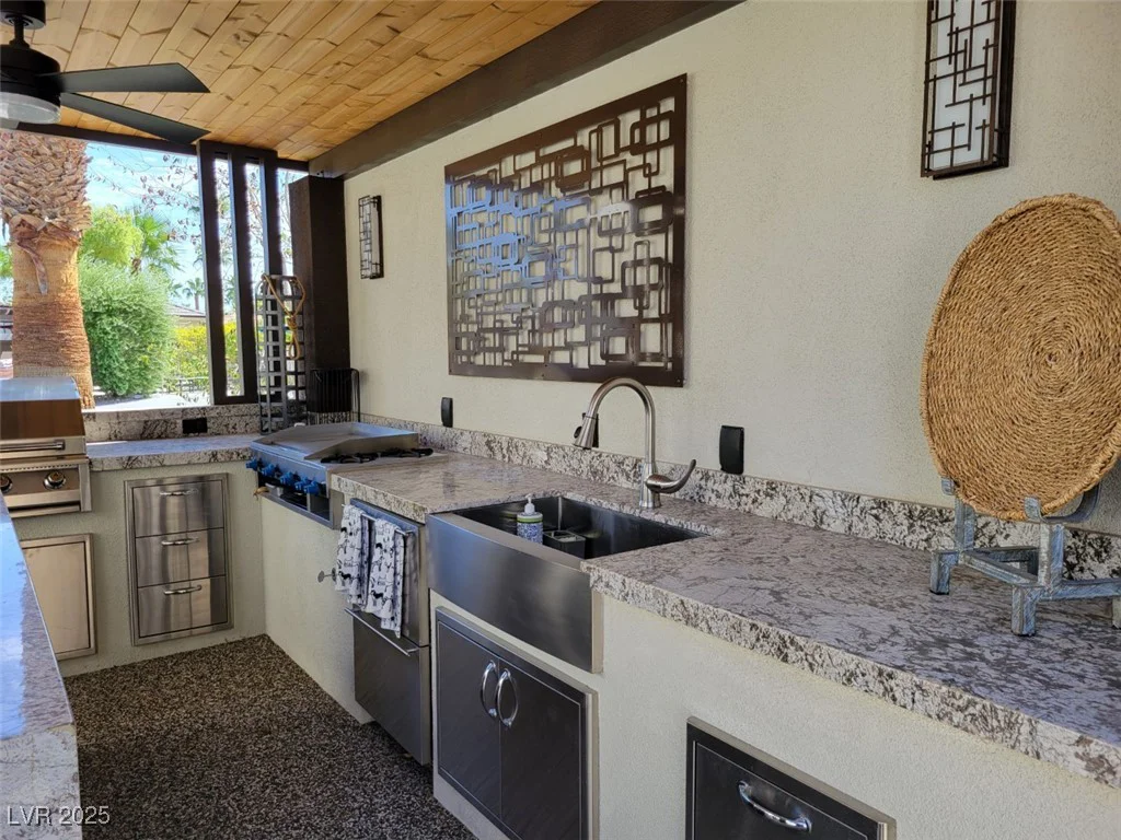 8175 Arville, Las Vegas, NV 89139