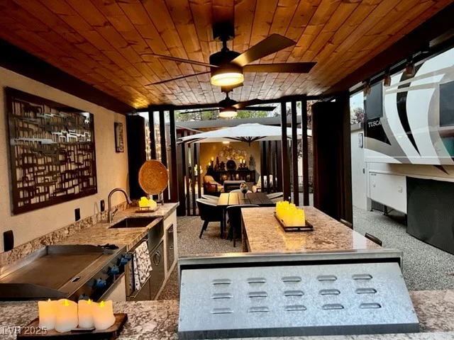8175 Arville, Las Vegas, NV 89139