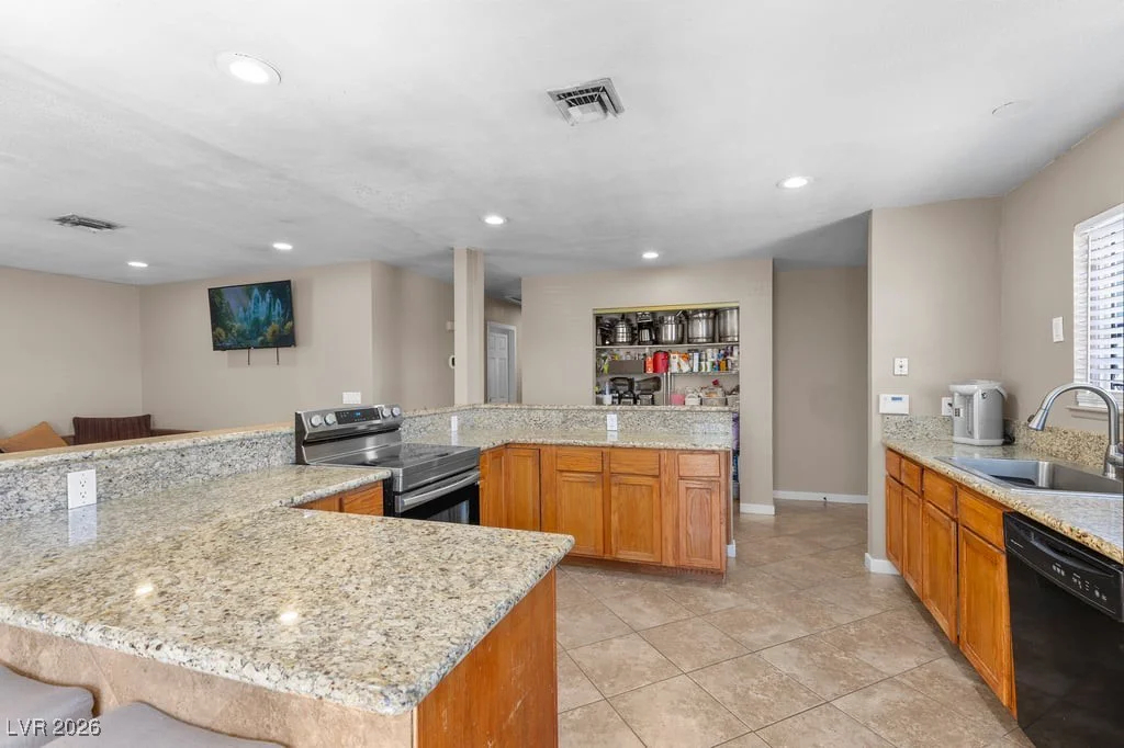 1700 Blue Mountain, Las Vegas, NV 89108