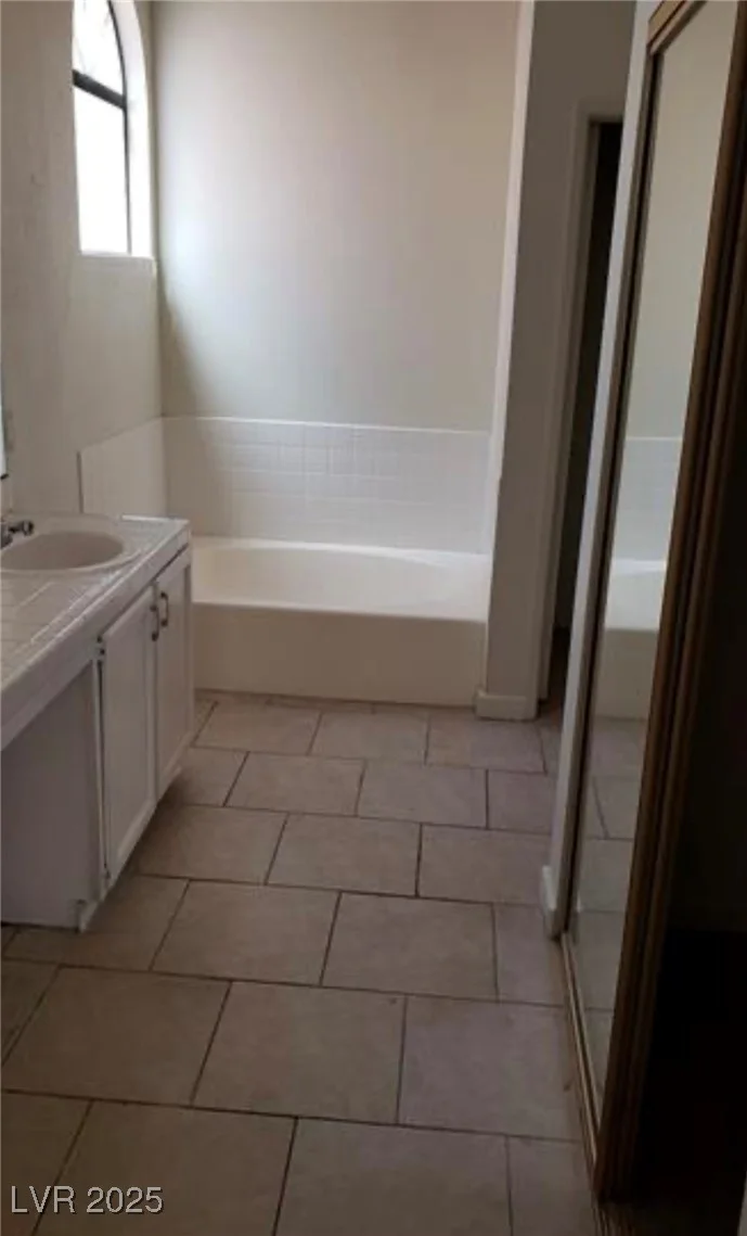 372 Rushing Creek, Henderson, NV 89014