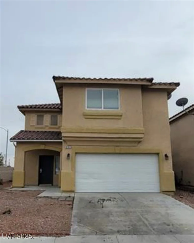8701 Shady Pines, Las Vegas, NV 89143
