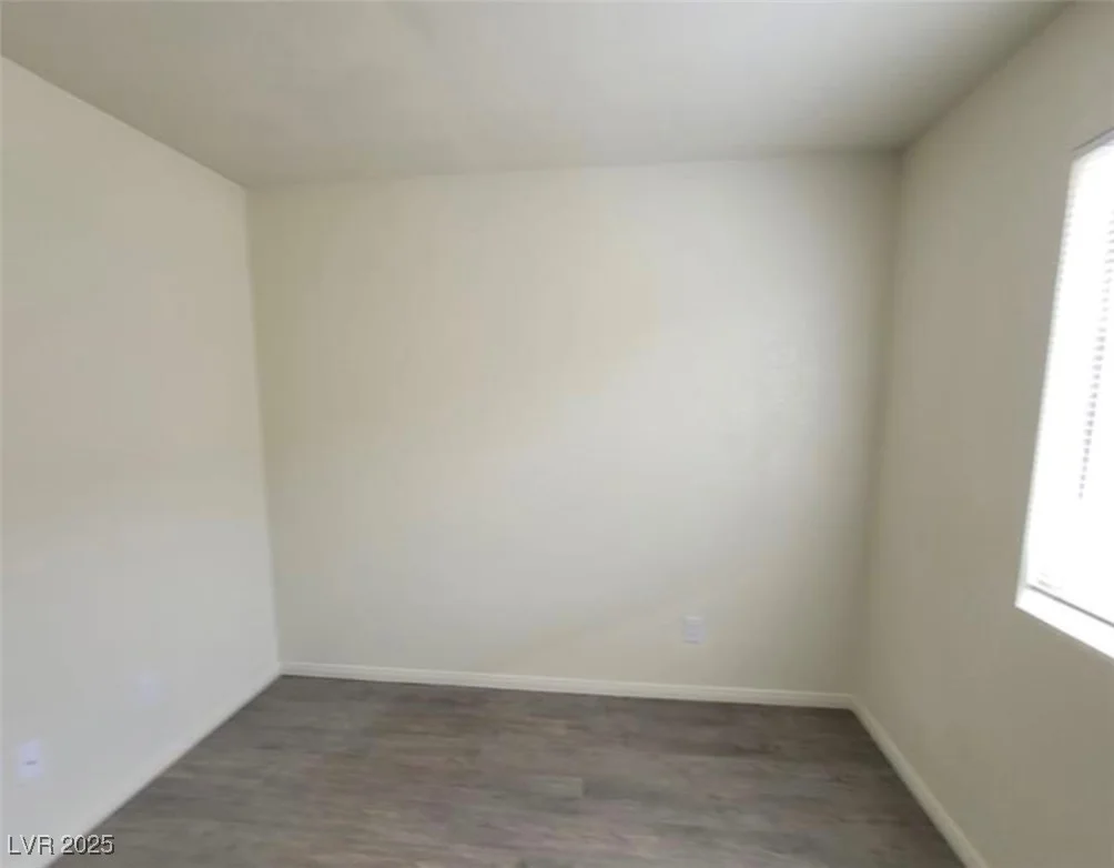 8701 Shady Pines, Las Vegas, NV 89143