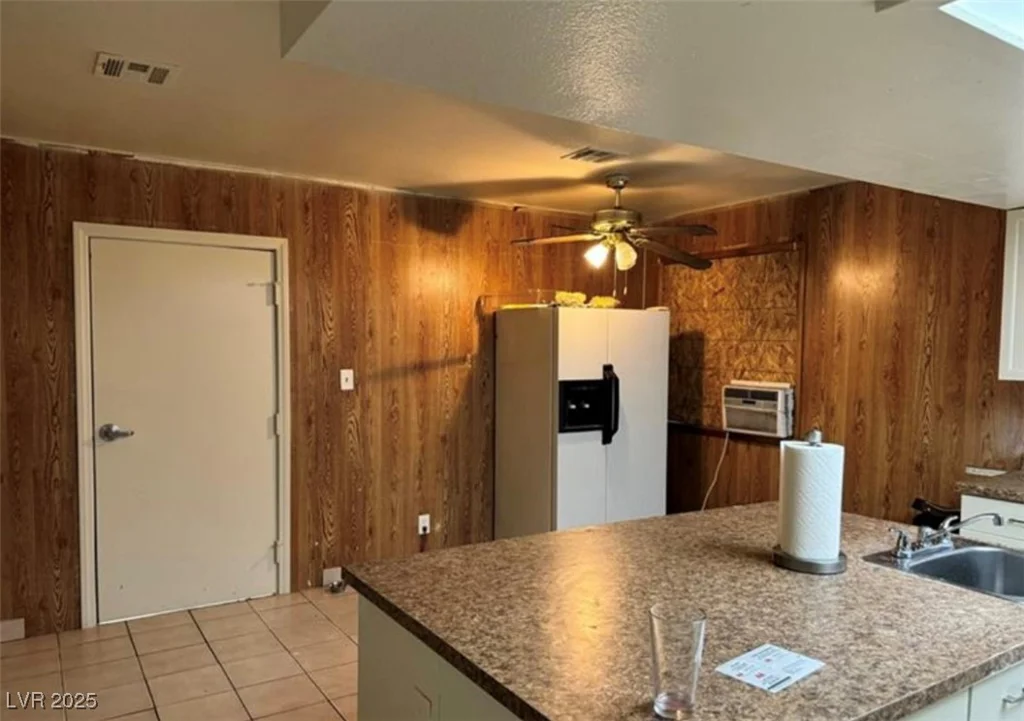 4214 Baltimore, Las Vegas, NV 89104