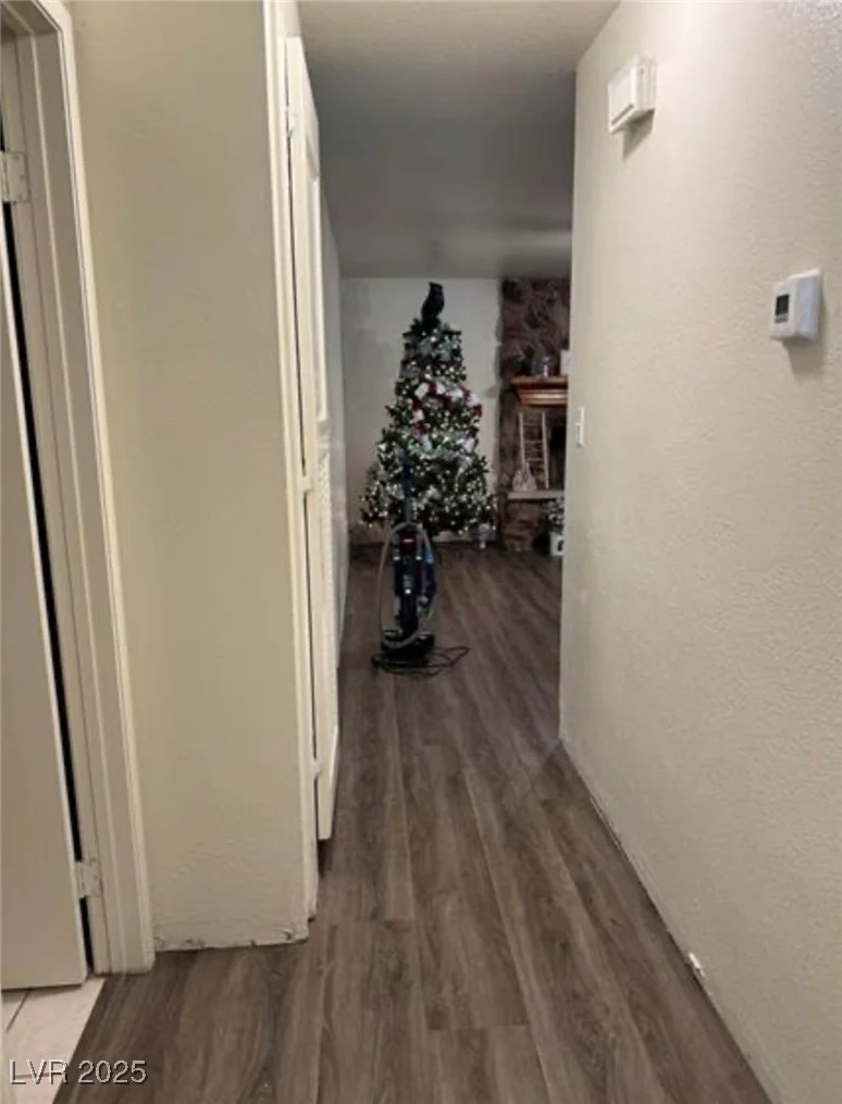 4214 Baltimore, Las Vegas, NV 89104