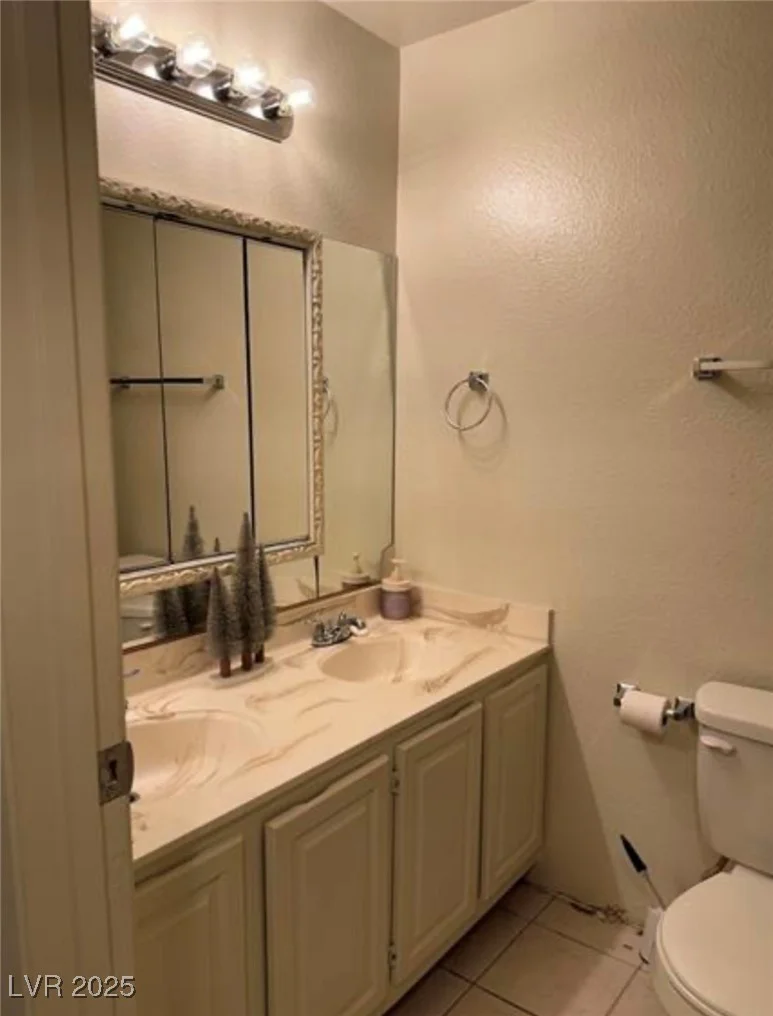 4214 Baltimore, Las Vegas, NV 89104