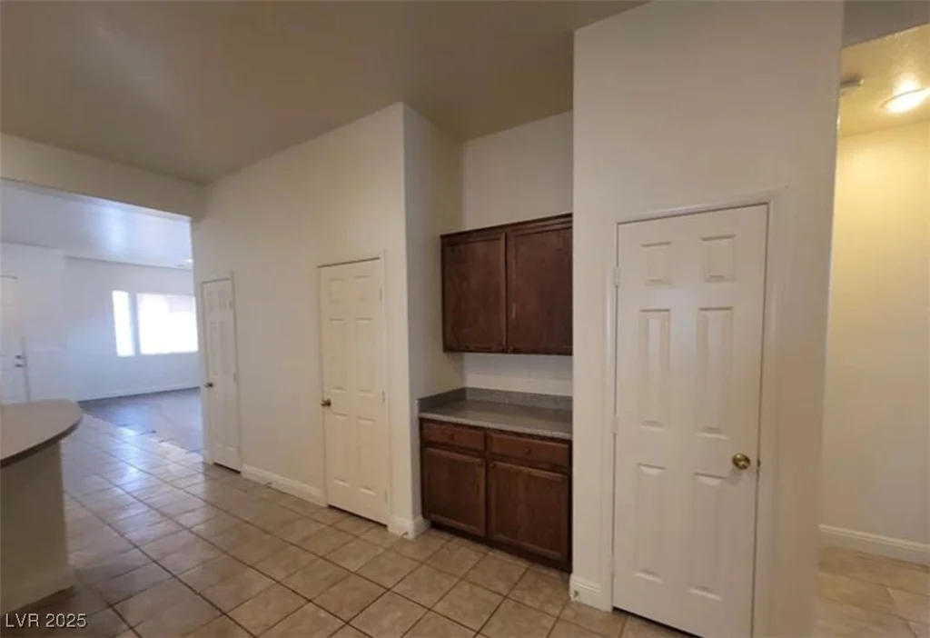 8240 Aurora Peak, Las Vegas, NV 89131