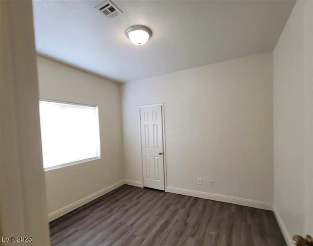 8240 Aurora Peak, Las Vegas, NV 89131