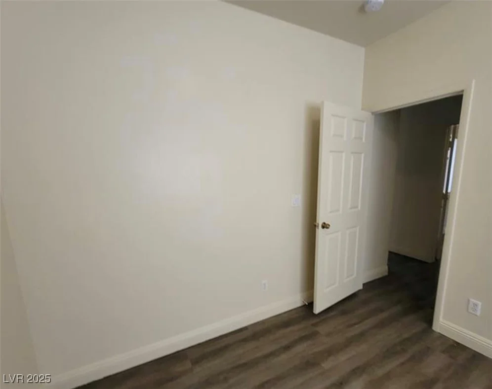 8240 Aurora Peak, Las Vegas, NV 89131