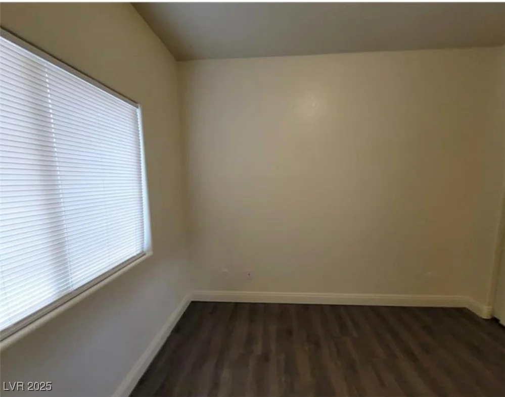 8240 Aurora Peak, Las Vegas, NV 89131
