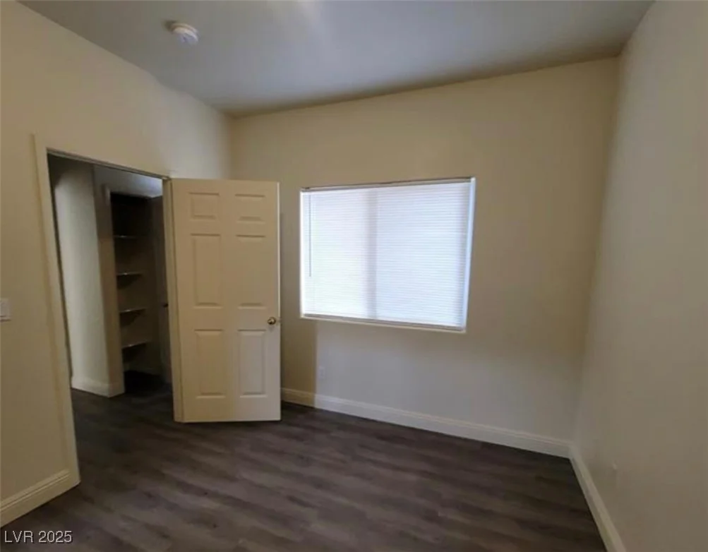 8240 Aurora Peak, Las Vegas, NV 89131
