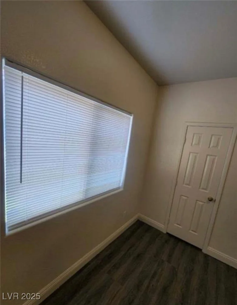 8240 Aurora Peak, Las Vegas, NV 89131