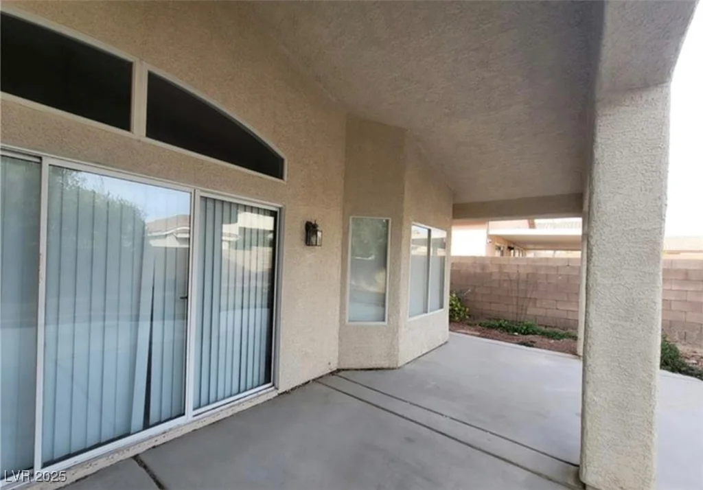 8240 Aurora Peak, Las Vegas, NV 89131