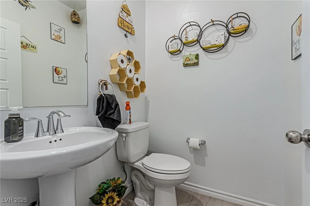 1521 Eva Crossing, Henderson, NV 89002