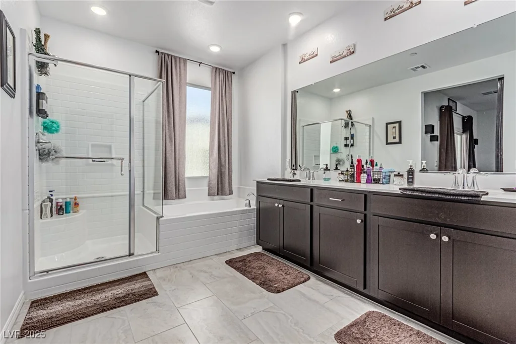 1521 Eva Crossing, Henderson, NV 89002