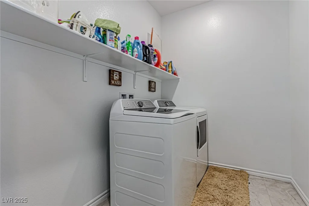 1521 Eva Crossing, Henderson, NV 89002