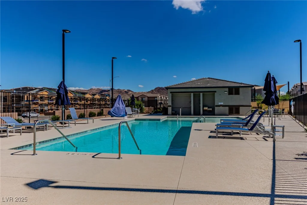 1521 Eva Crossing, Henderson, NV 89002