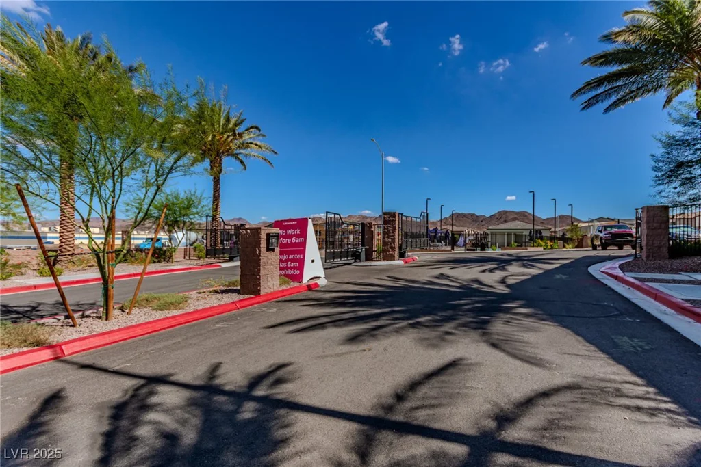 1521 Eva Crossing, Henderson, NV 89002