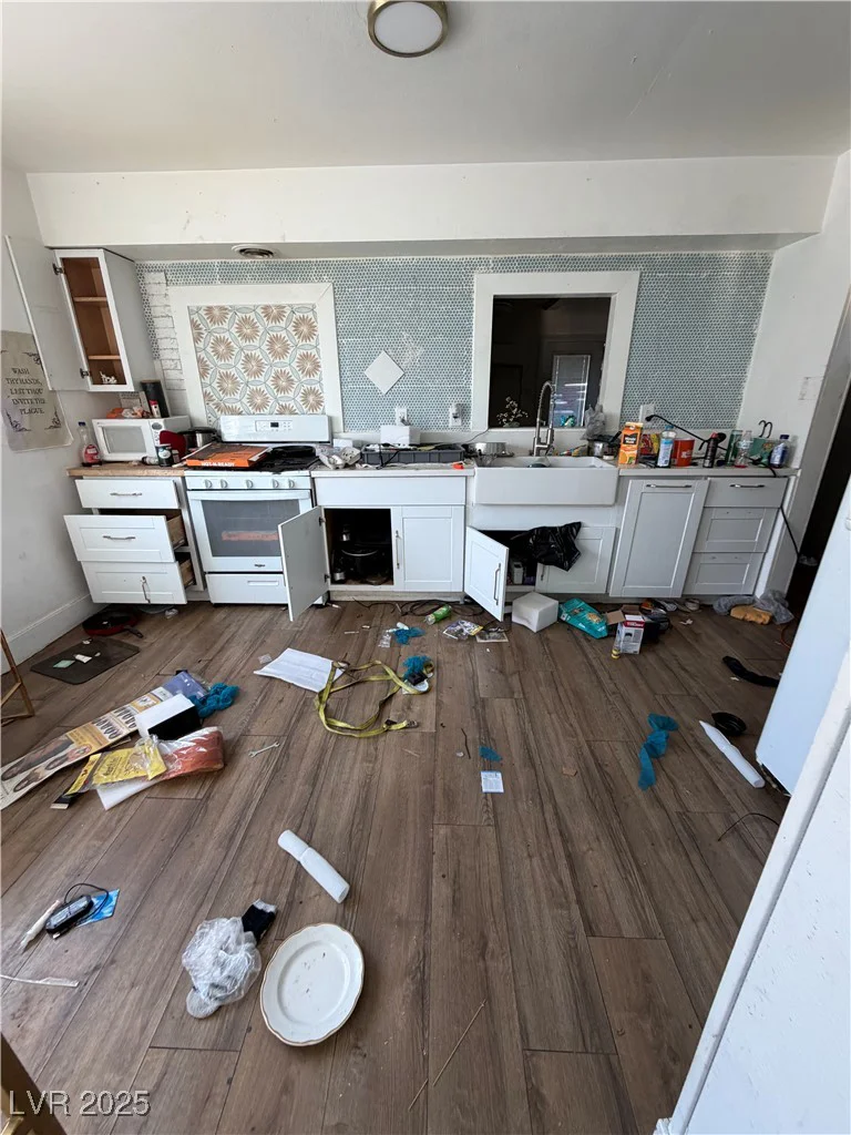 4951 Plata Del Sol, Las Vegas, NV 89121