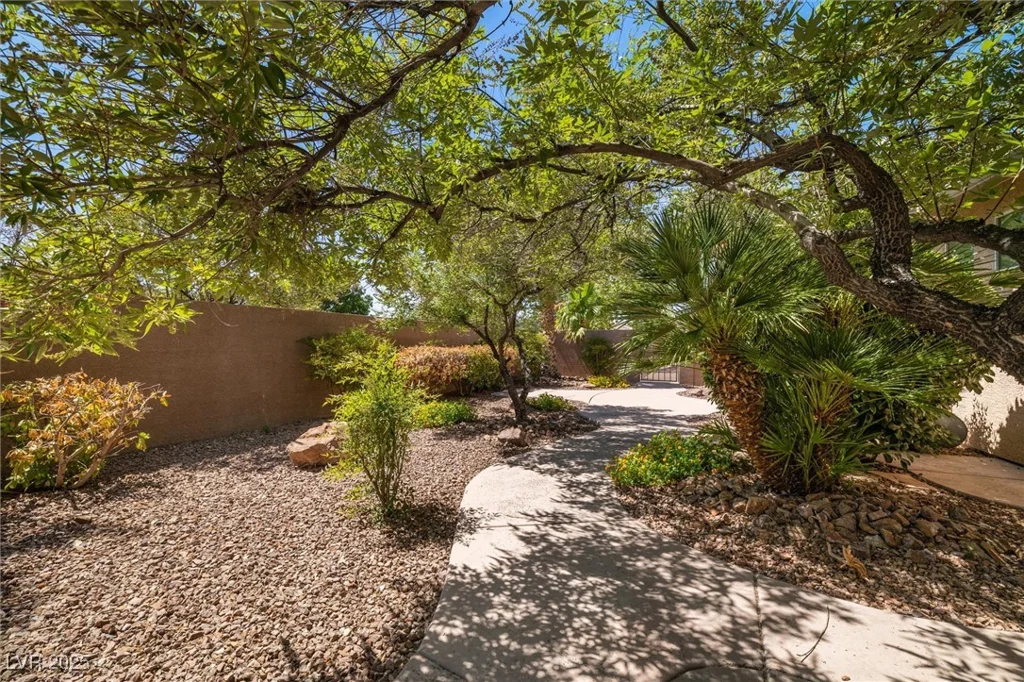 5861 Alfano, Pahrump, NV 89061