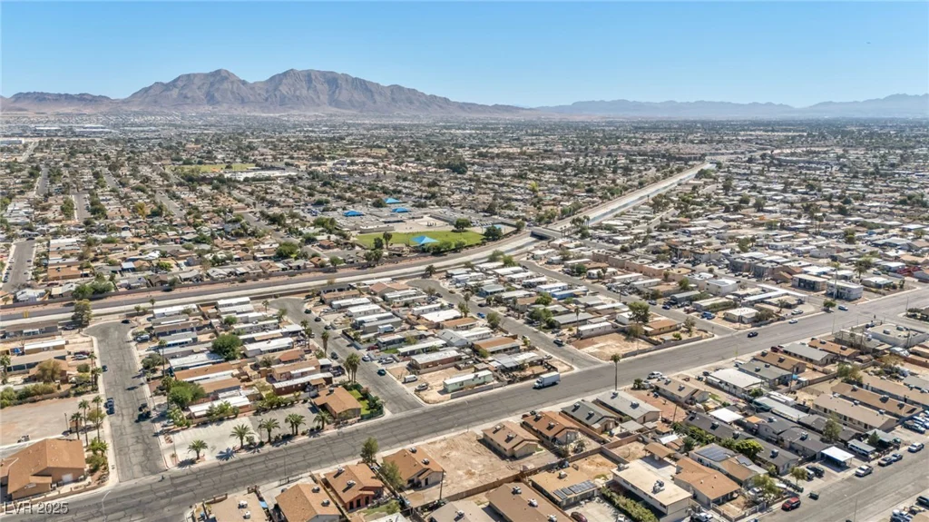 2517 Belmont, North Las Vegas, NV 89030