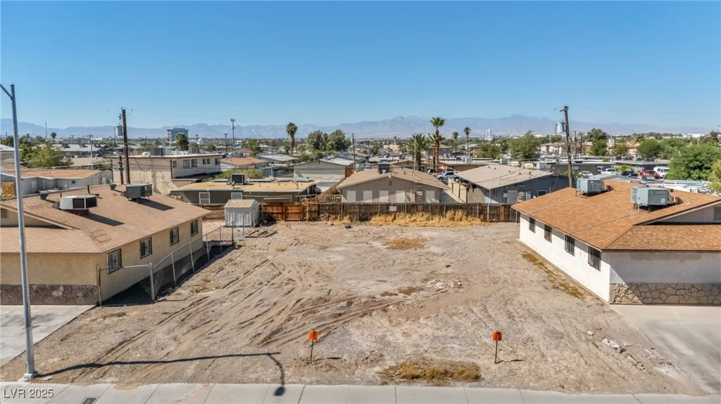 2517 Belmont, North Las Vegas, NV 89030