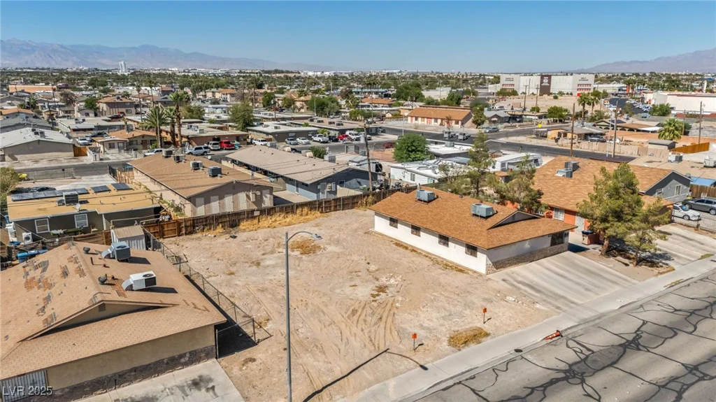 2517 Belmont, North Las Vegas, NV 89030