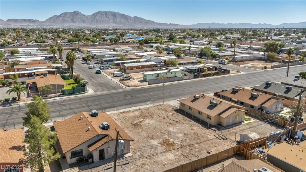2517 Belmont, North Las Vegas, NV 89030