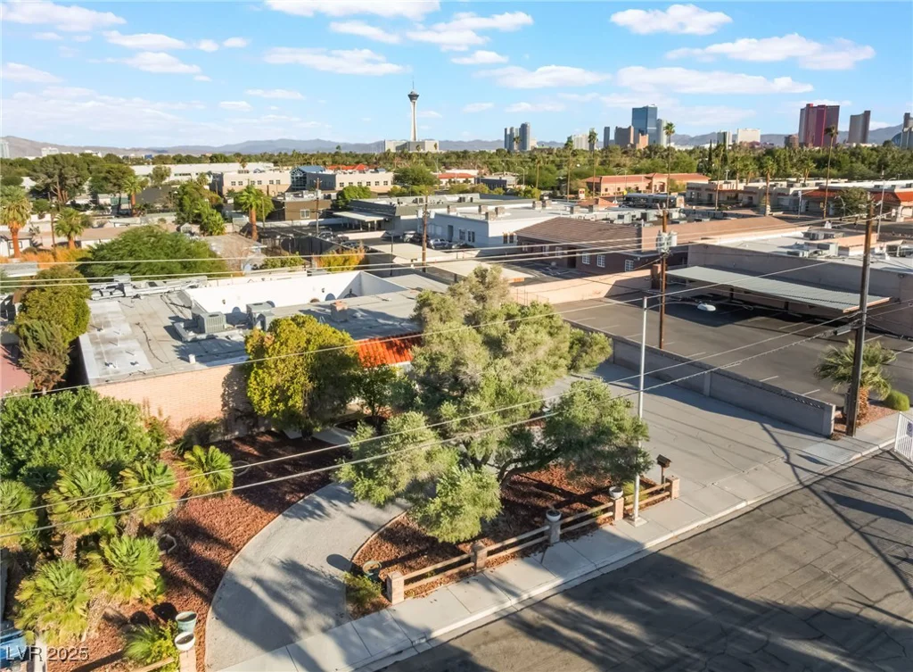 909 Cashman, Las Vegas, NV 89107