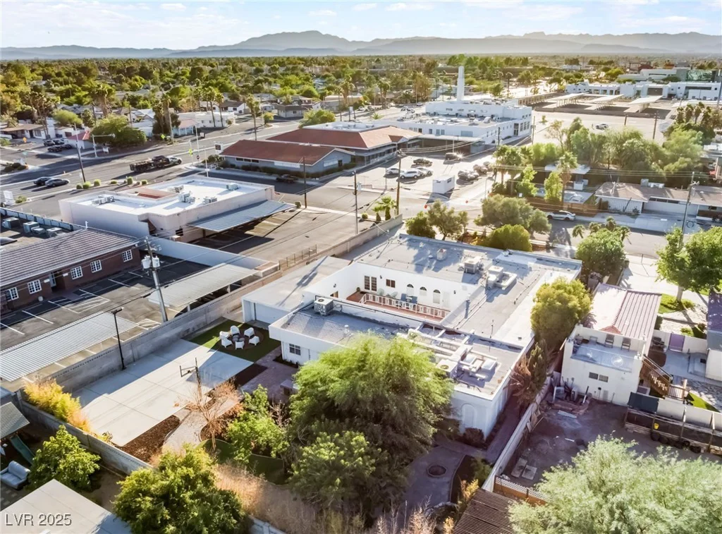 909 Cashman, Las Vegas, NV 89107