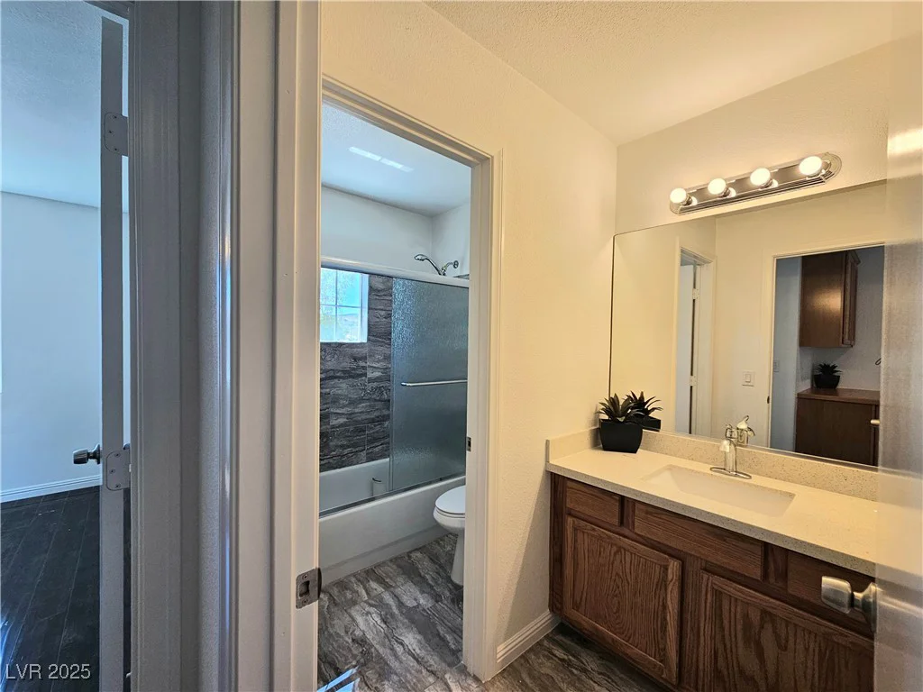 9496 Magnificent, Las Vegas, NV 89148