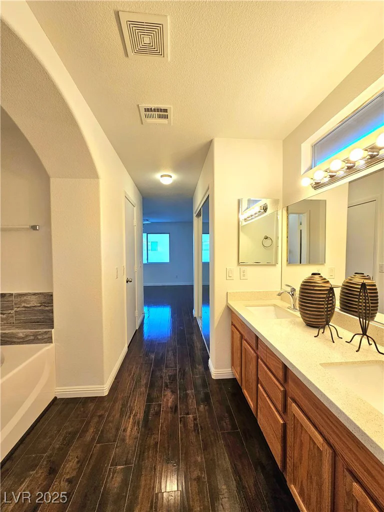9496 Magnificent, Las Vegas, NV 89148