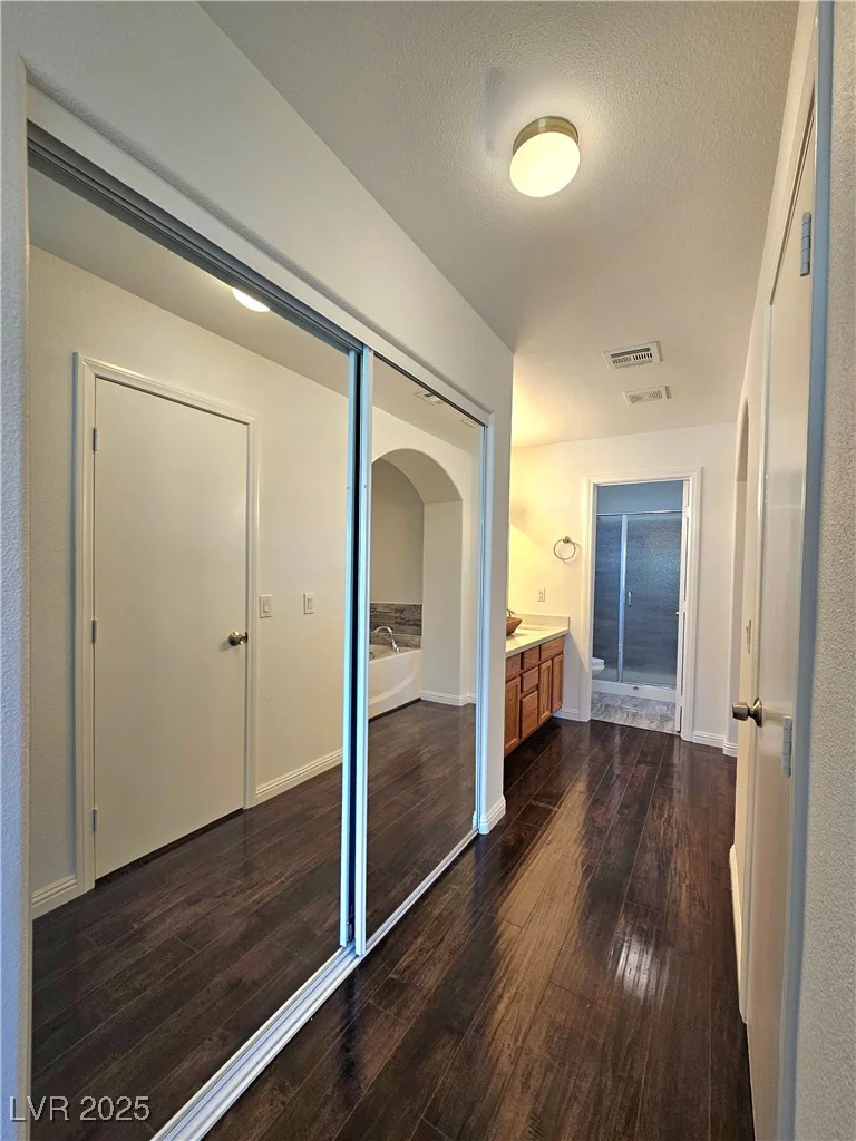 9496 Magnificent, Las Vegas, NV 89148