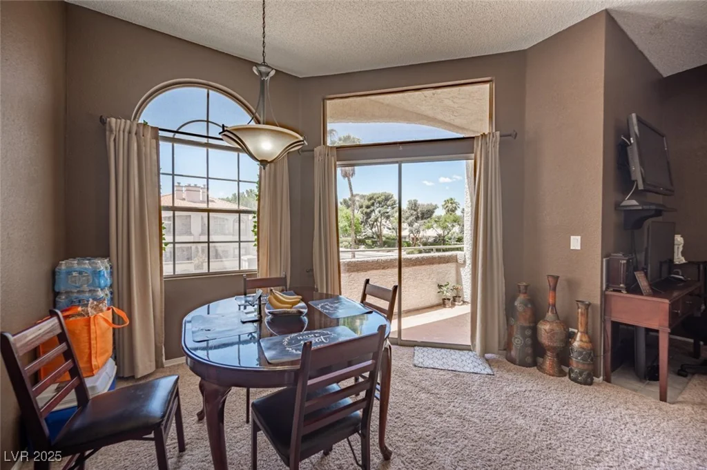 3150 Soft Breezes, Las Vegas, NV 89128