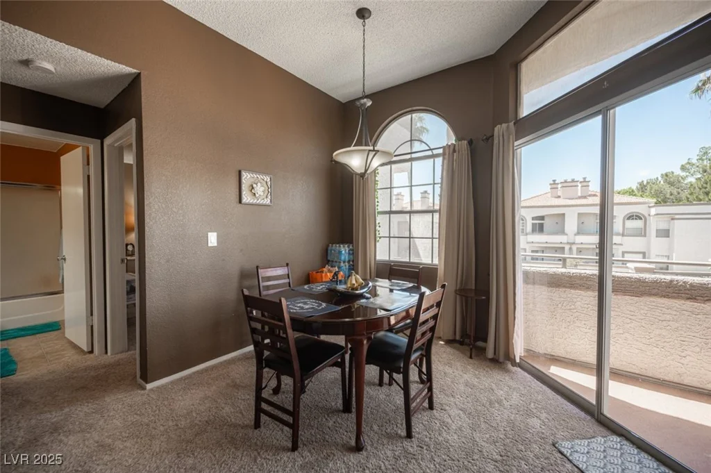 3150 Soft Breezes, Las Vegas, NV 89128