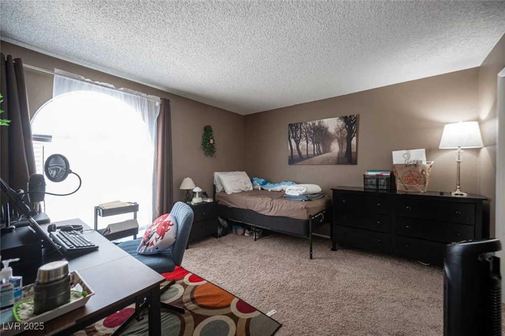 3150 Soft Breezes, Las Vegas, NV 89128