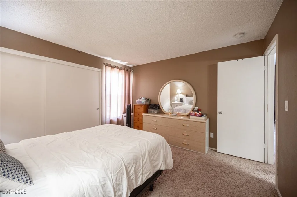 3150 Soft Breezes, Las Vegas, NV 89128