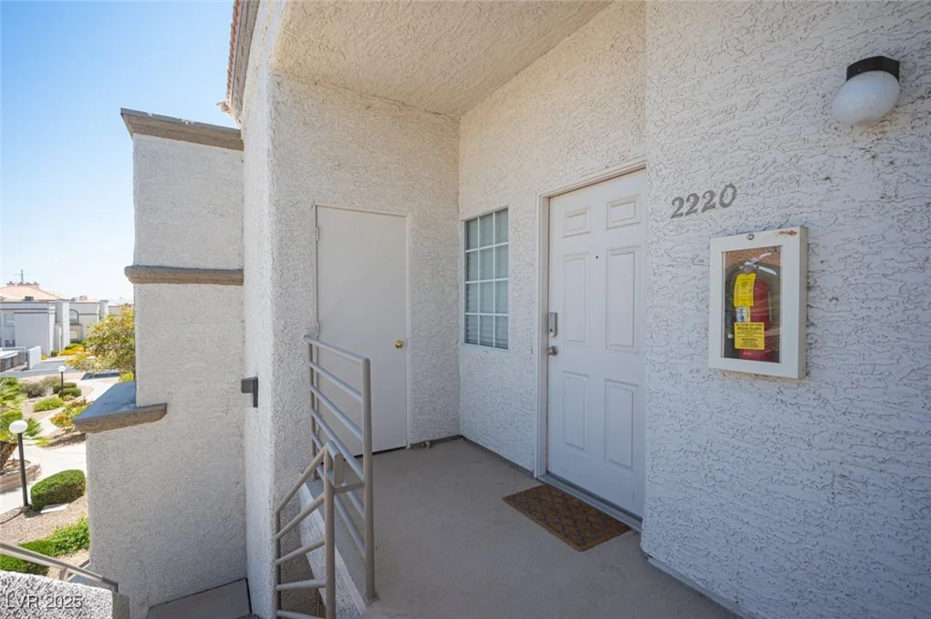 3150 Soft Breezes, Las Vegas, NV 89128