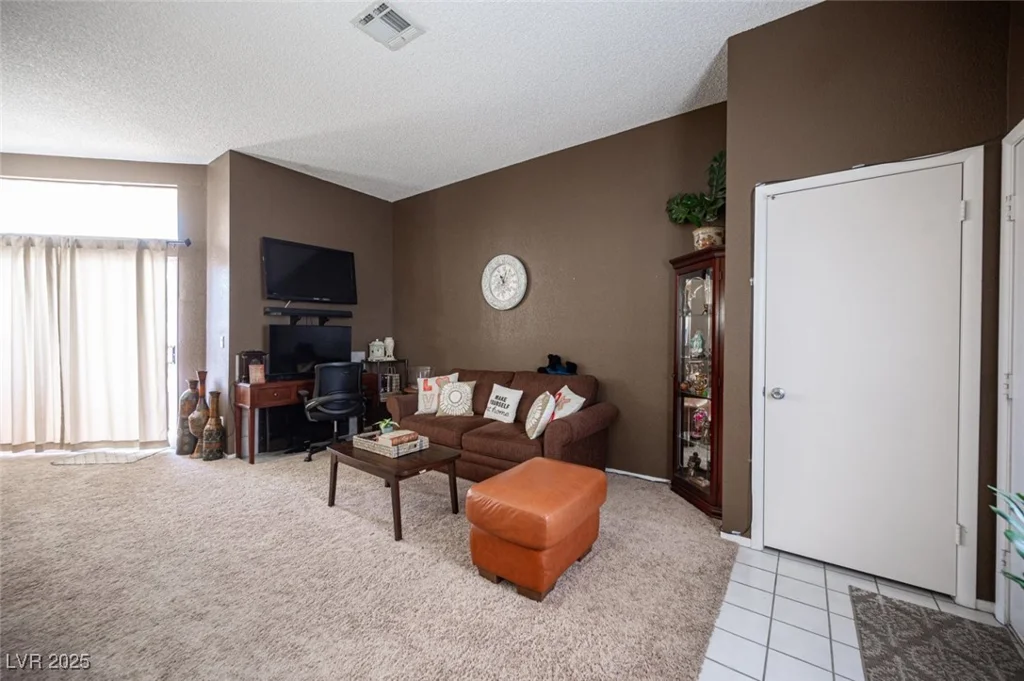 3150 Soft Breezes, Las Vegas, NV 89128