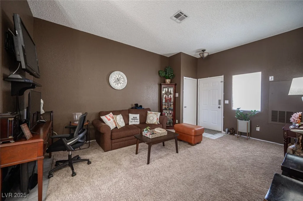 3150 Soft Breezes, Las Vegas, NV 89128