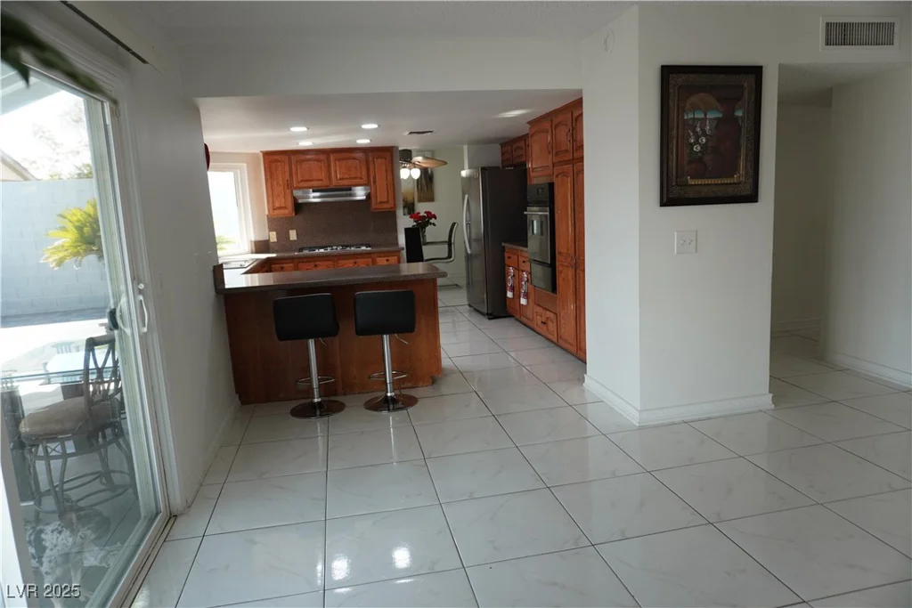 6761 Bonillo, Las Vegas, NV 89103