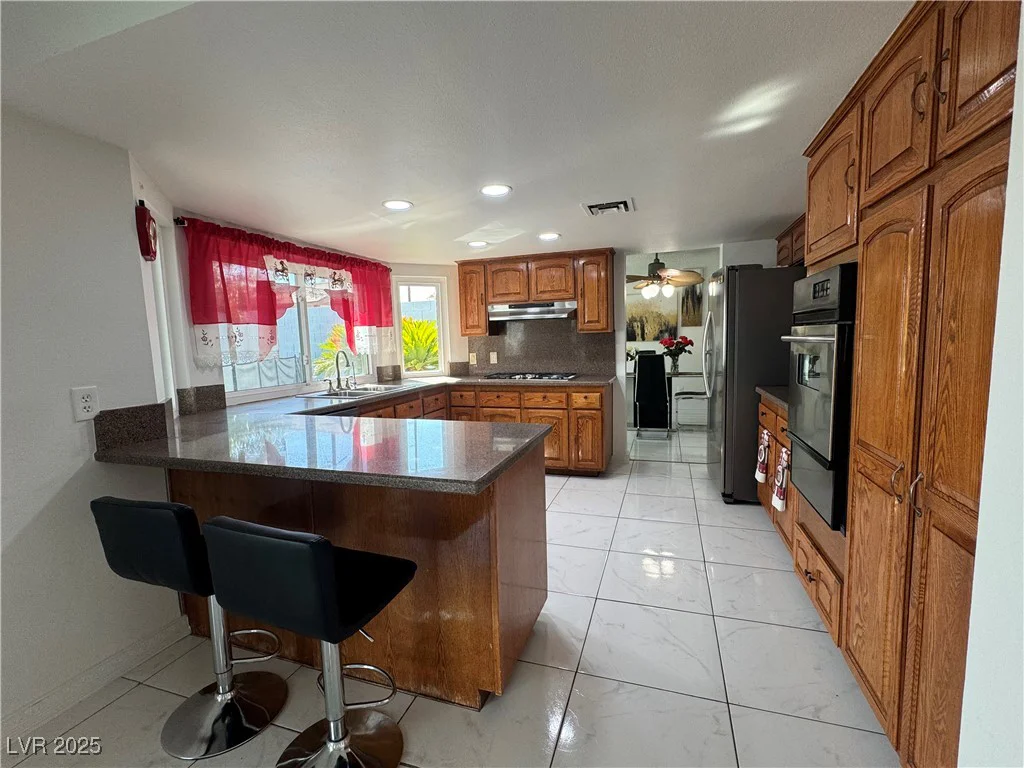 6761 Bonillo, Las Vegas, NV 89103
