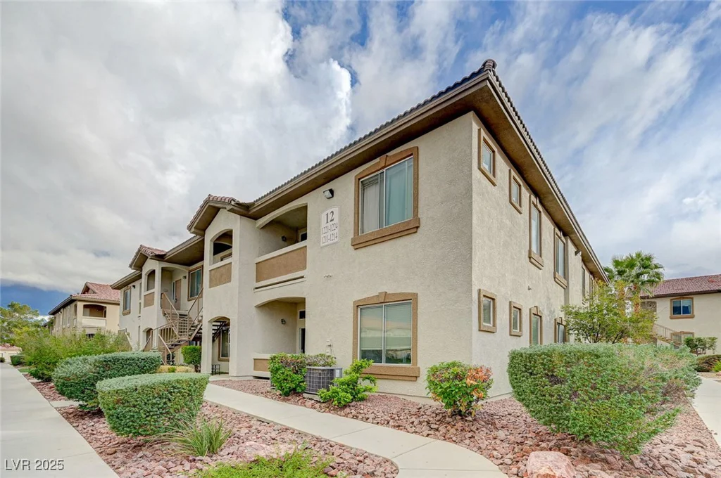 2305 Horizon Ridge, Henderson, NV 89052