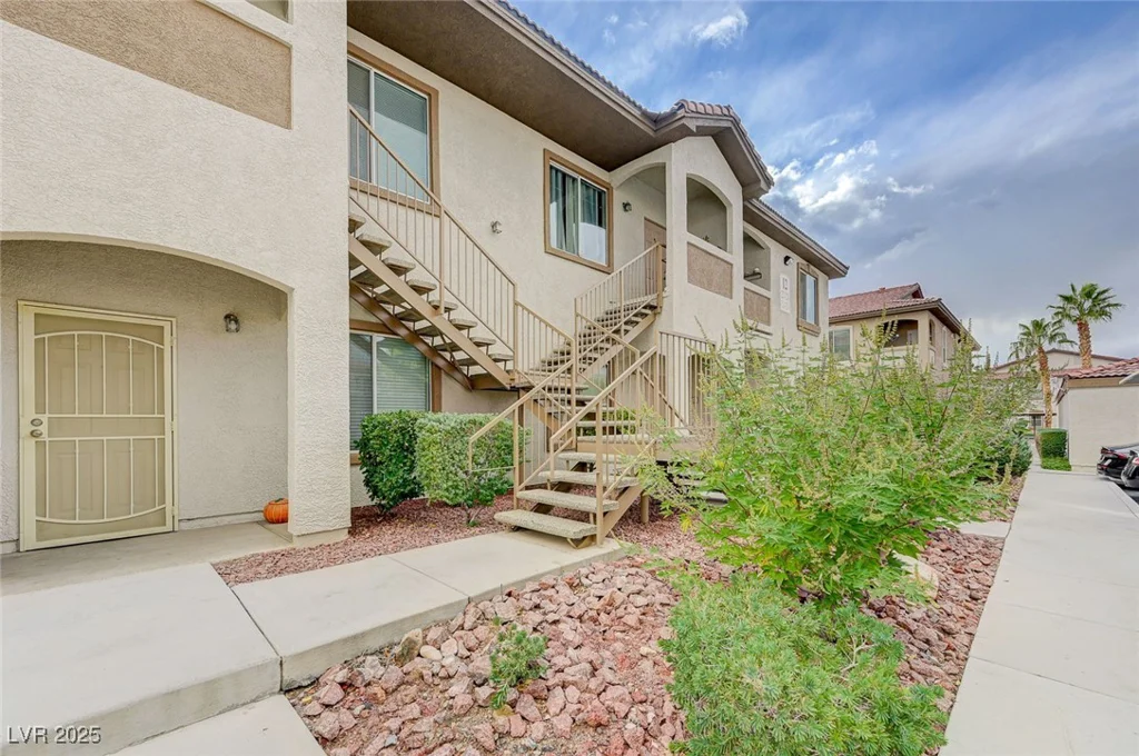 2305 Horizon Ridge, Henderson, NV 89052