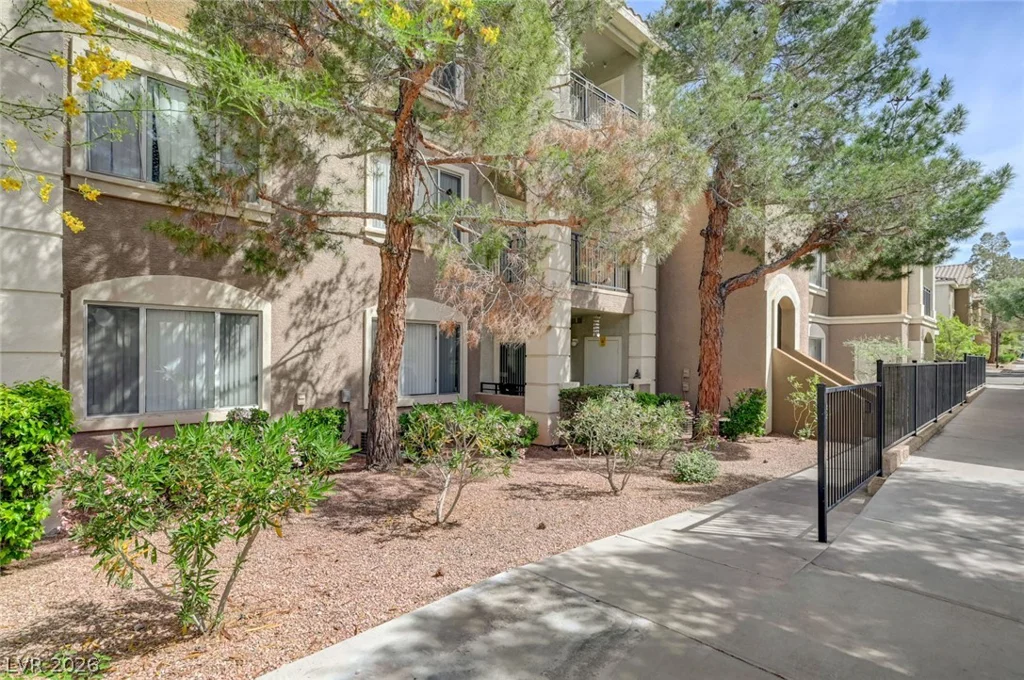 2900 Sunridge Heights, Henderson, NV 89052