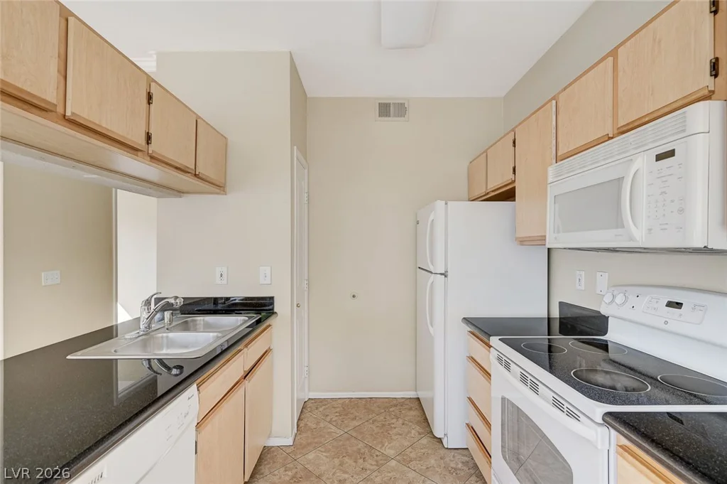 2900 Sunridge Heights, Henderson, NV 89052